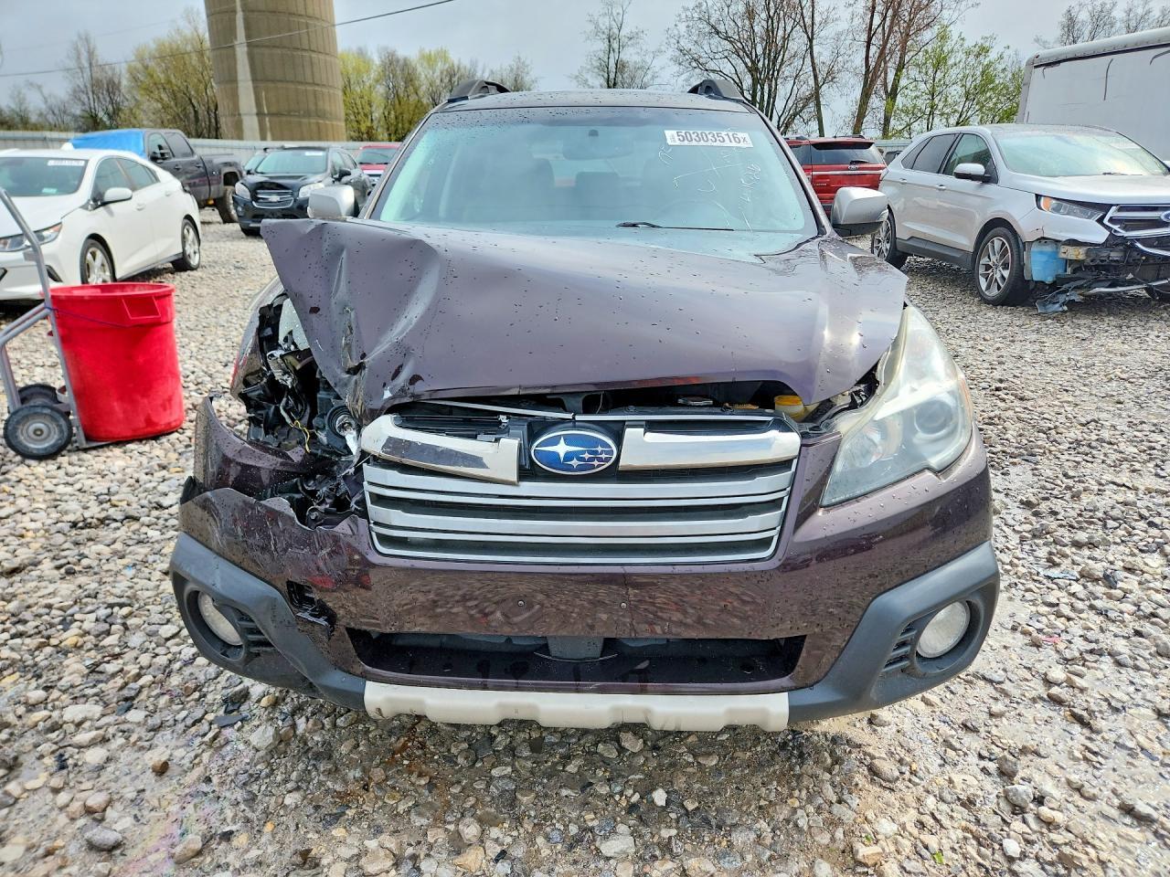 2013 SUBARU Outback