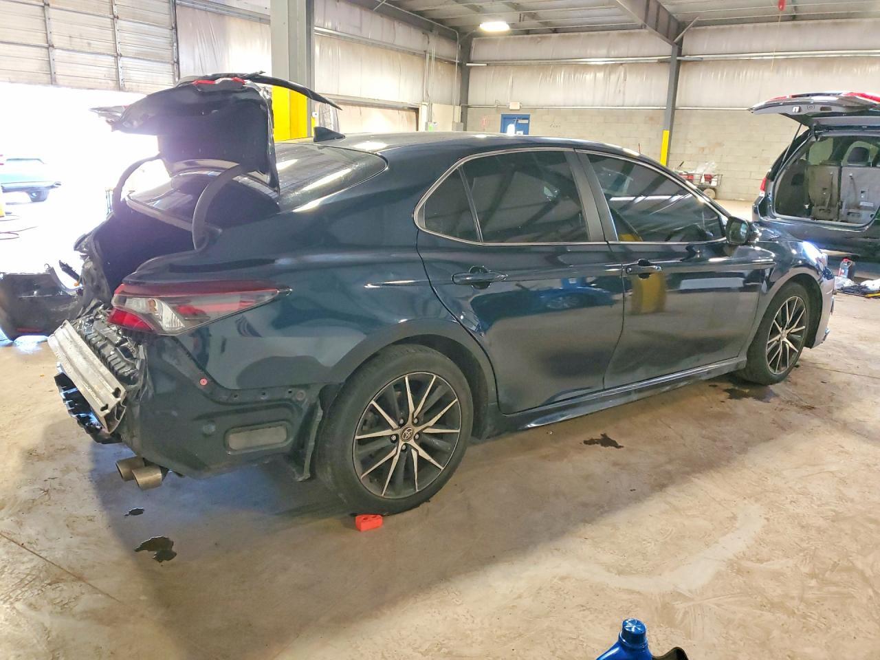 2021 TOYOTA CAMRY