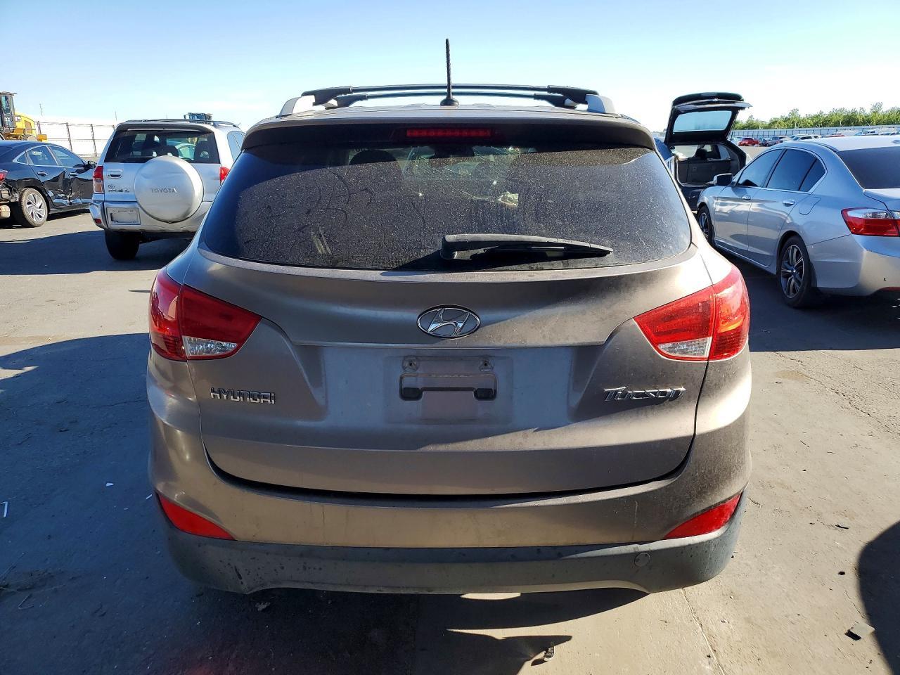 2012 HYUNDAI TUCSON
