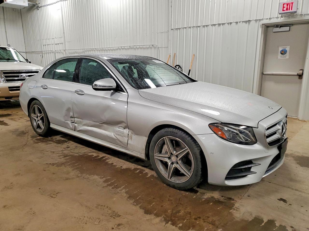 2017 MERCEDES-BENZ E-Class