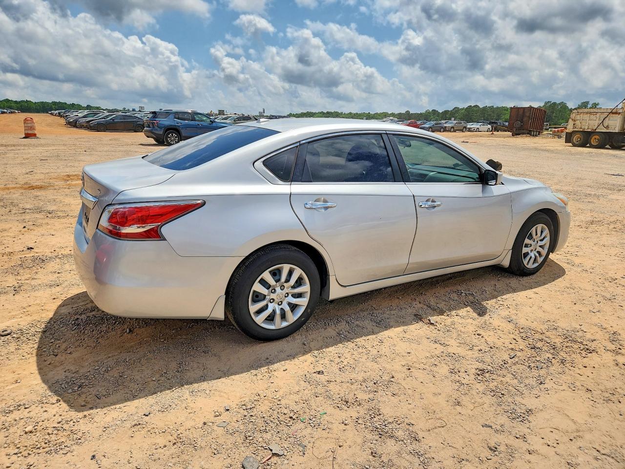 2015 NISSAN ALTIMA