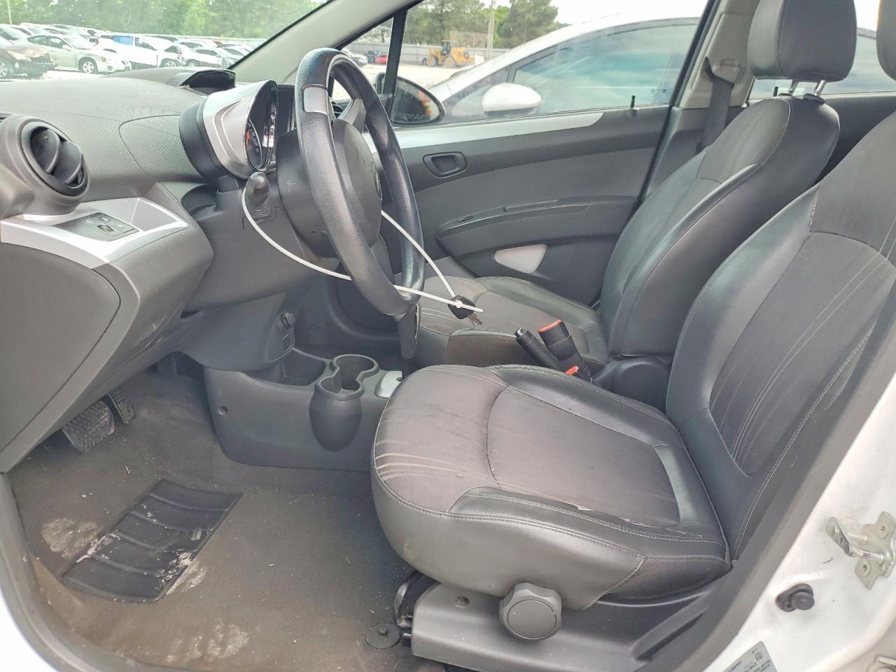 2015 CHEVROLET Spark