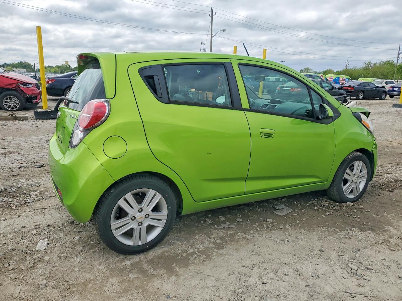 2015 CHEVROLET Spark