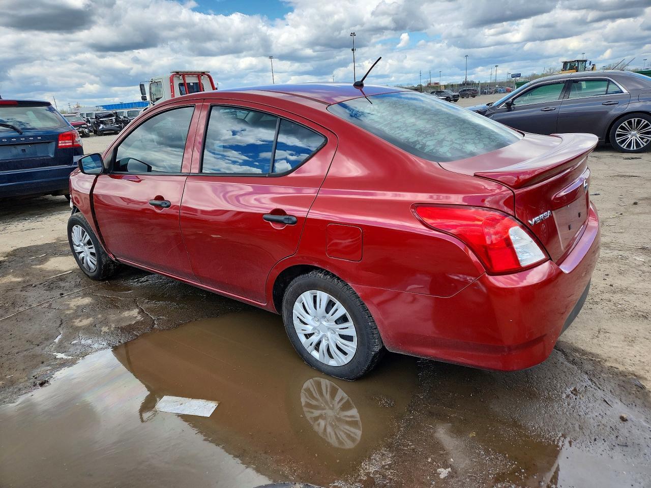2018 NISSAN VERSA