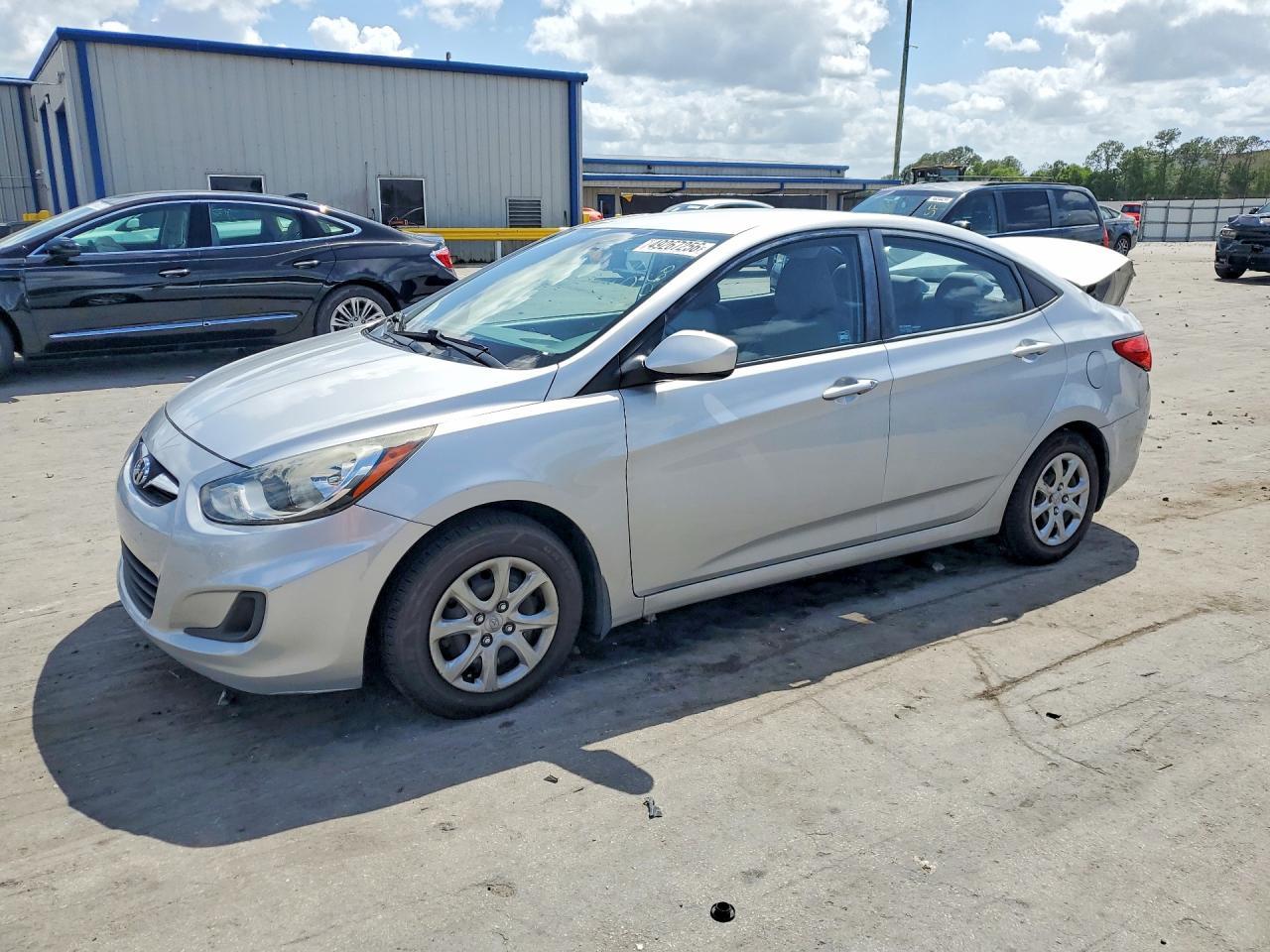 2014 HYUNDAI ACCENT