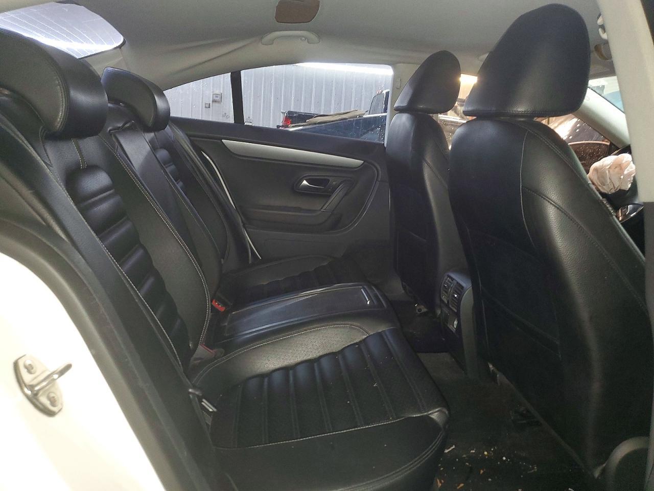 2011 VOLKSWAGEN CC