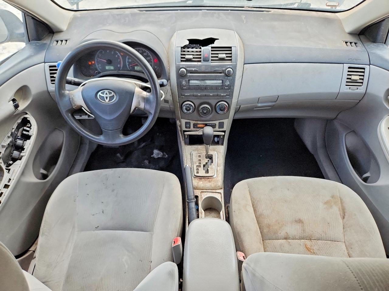 2011 TOYOTA COROLLA