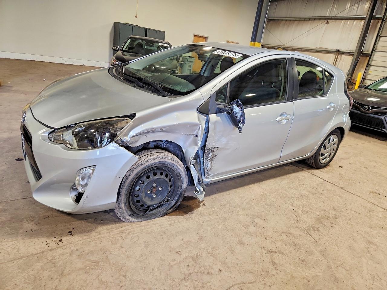 2015 TOYOTA Prius c