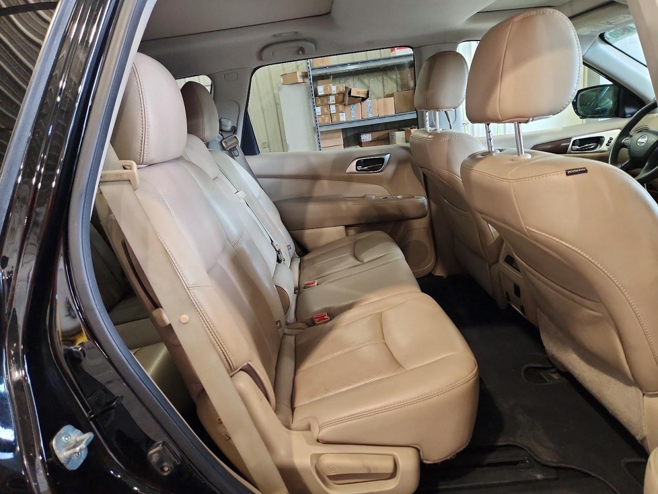 2017 NISSAN PATHFINDER
