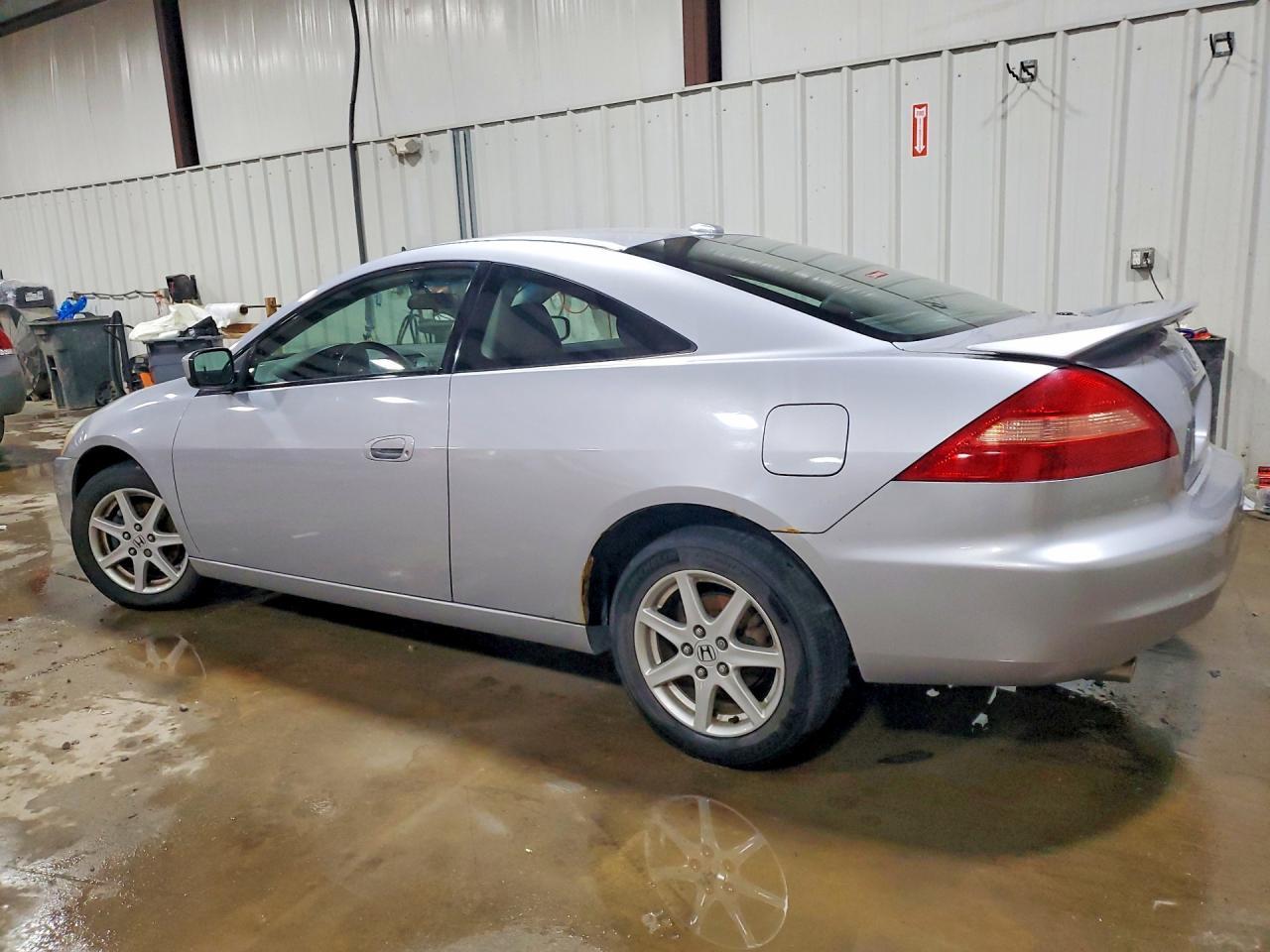 2004 HONDA ACCORD