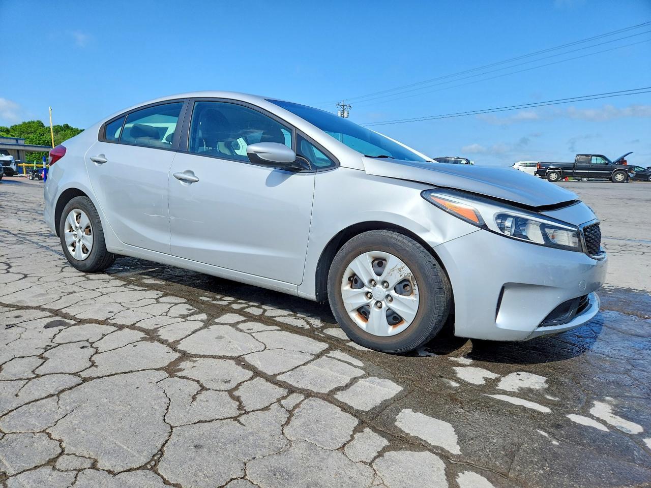 2017 KIA FORTE