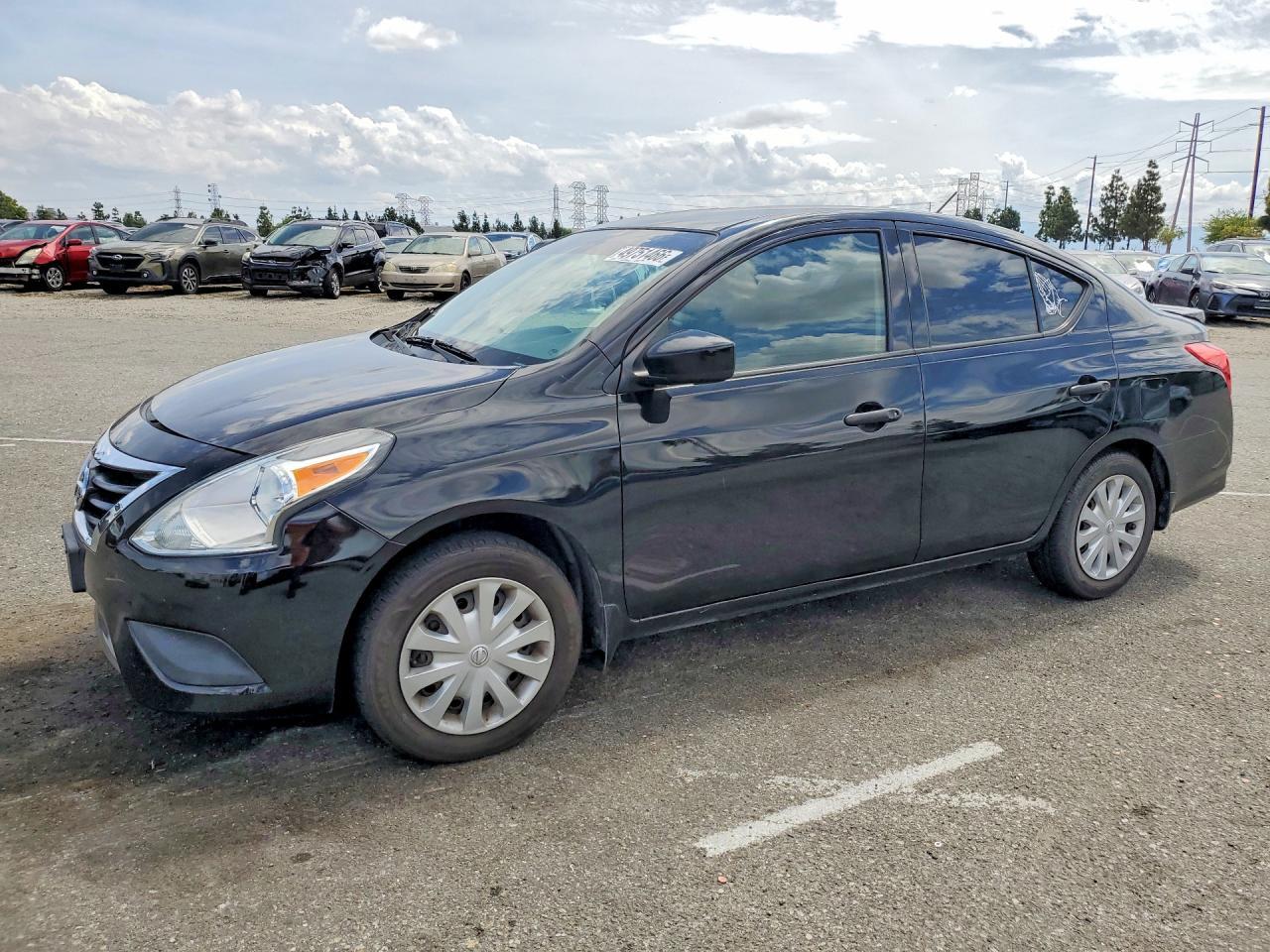 2016 NISSAN VERSA