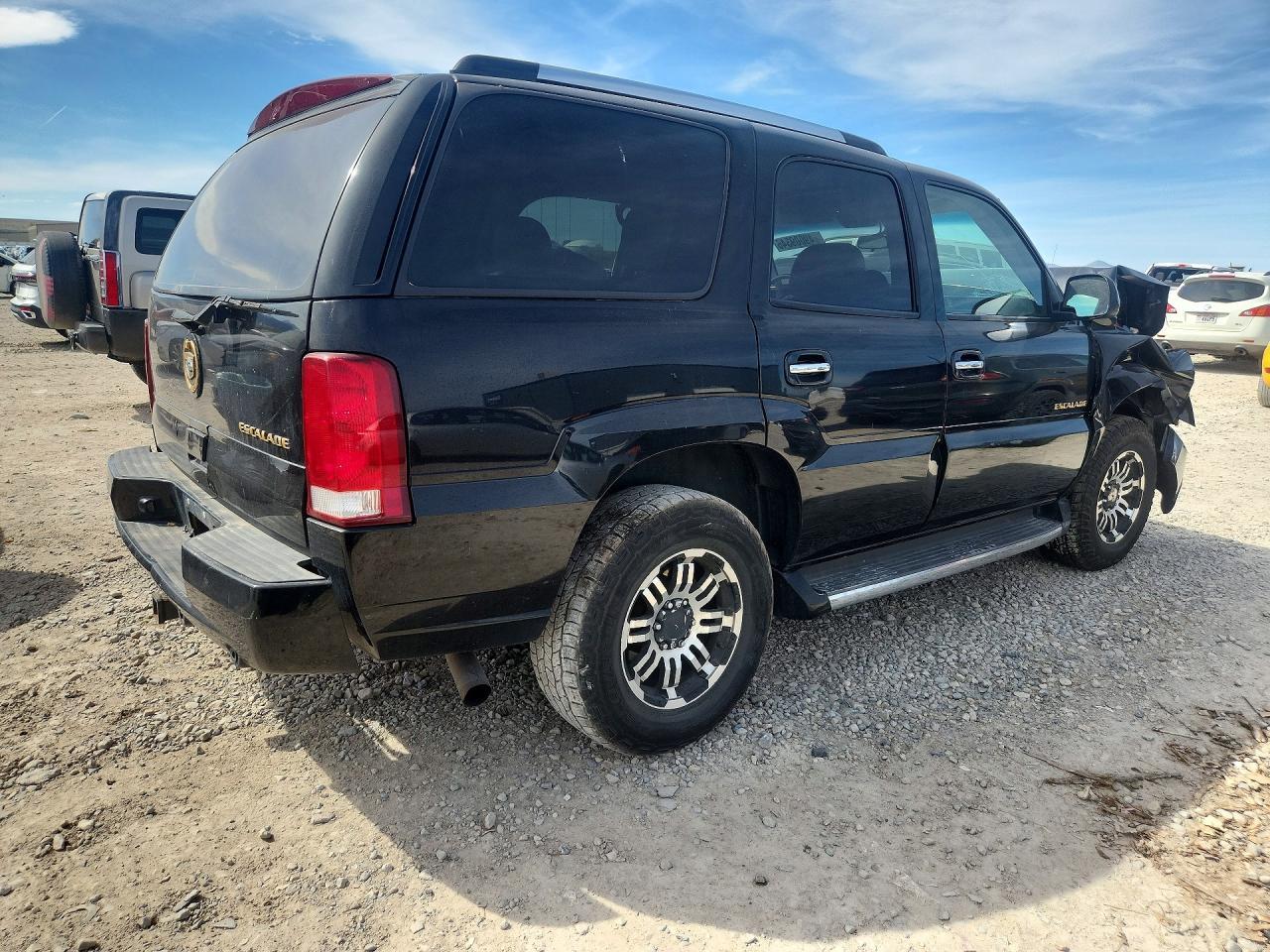 2003 CADILLAC ESCALADE