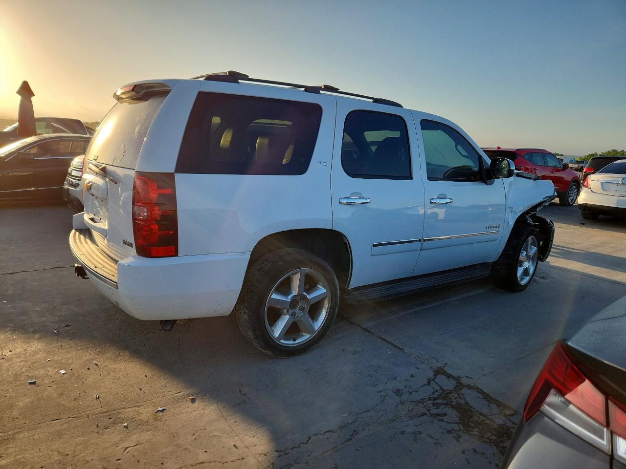 2011 CHEVROLET Tahoe