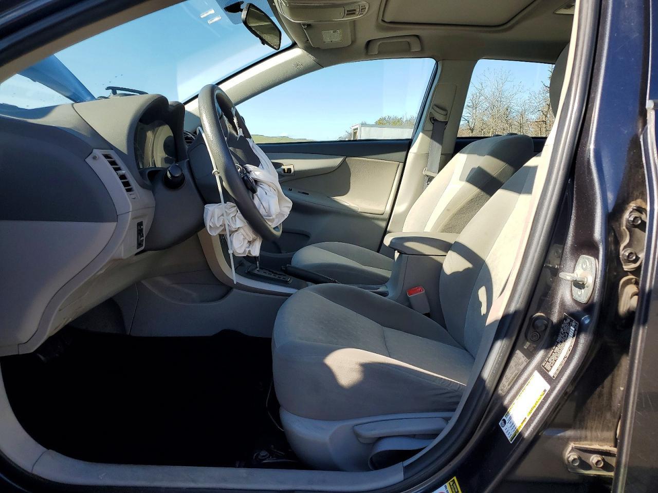 2009 TOYOTA COROLLA
