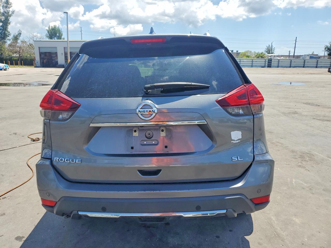 2019 NISSAN ROGUE