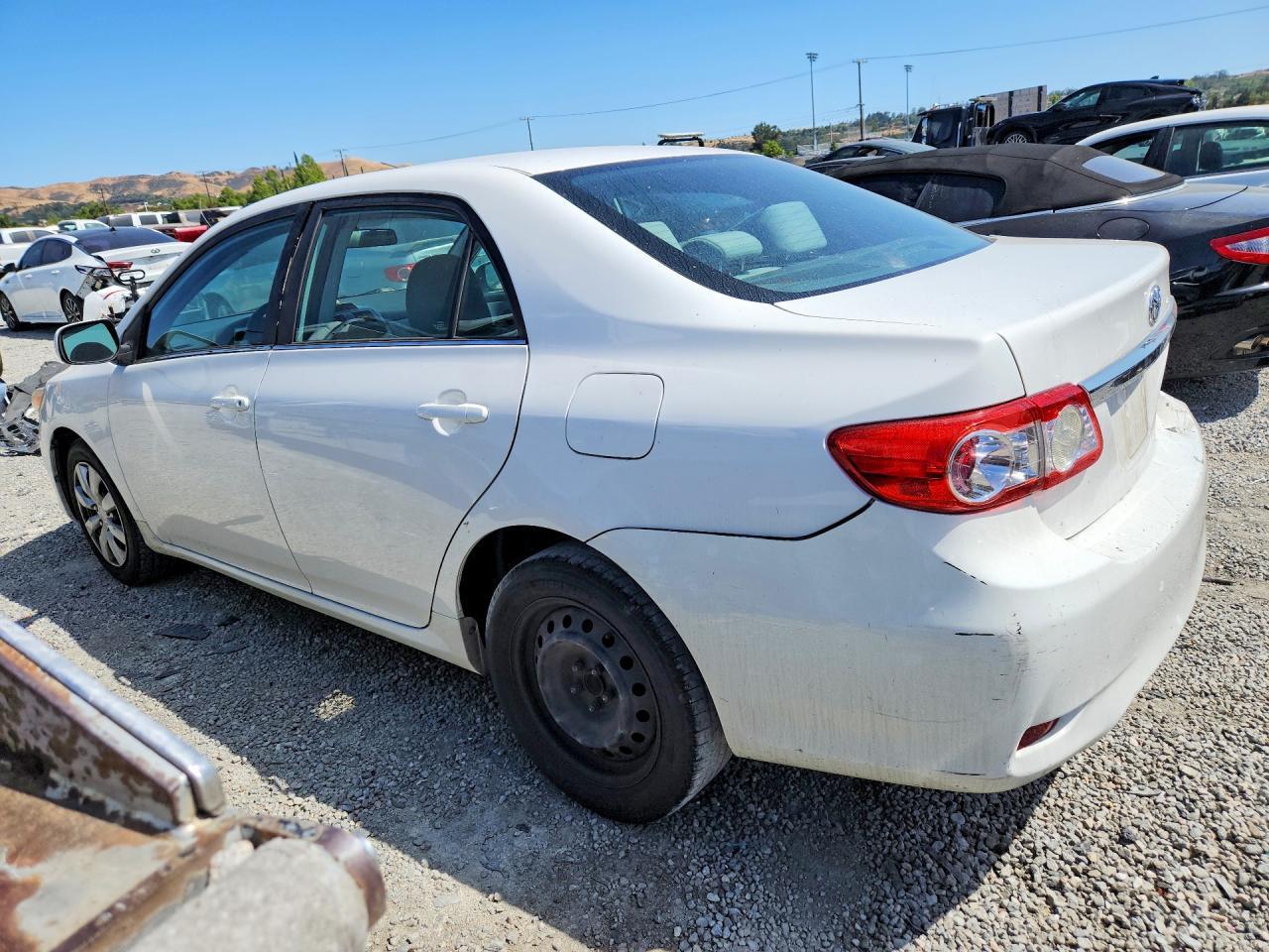 2013 TOYOTA COROLLA