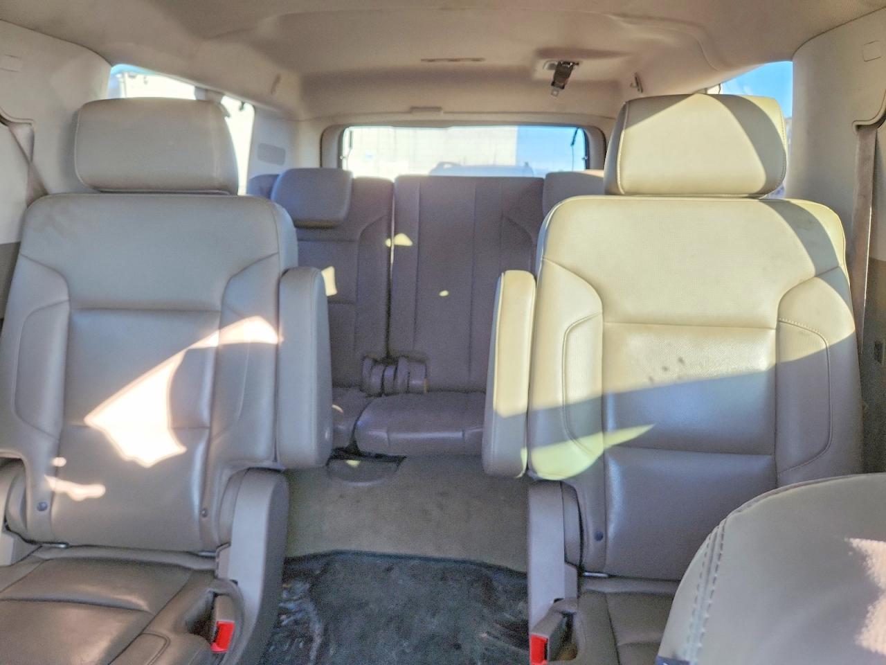 2015 CHEVROLET Suburban