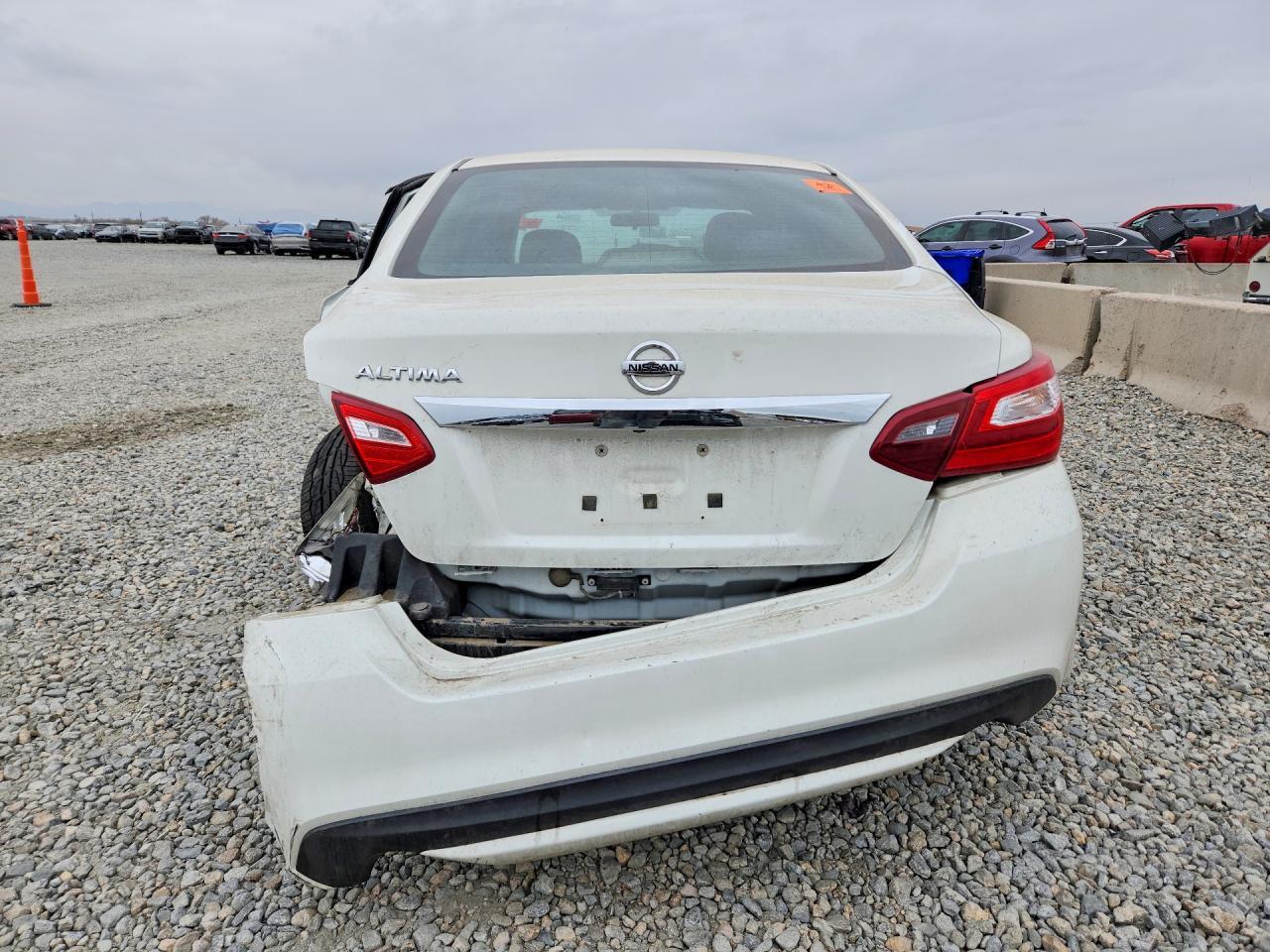 2016 NISSAN ALTIMA