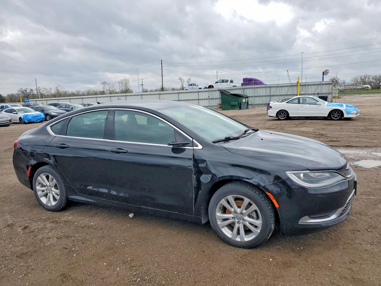 2015 CHRYSLER 200