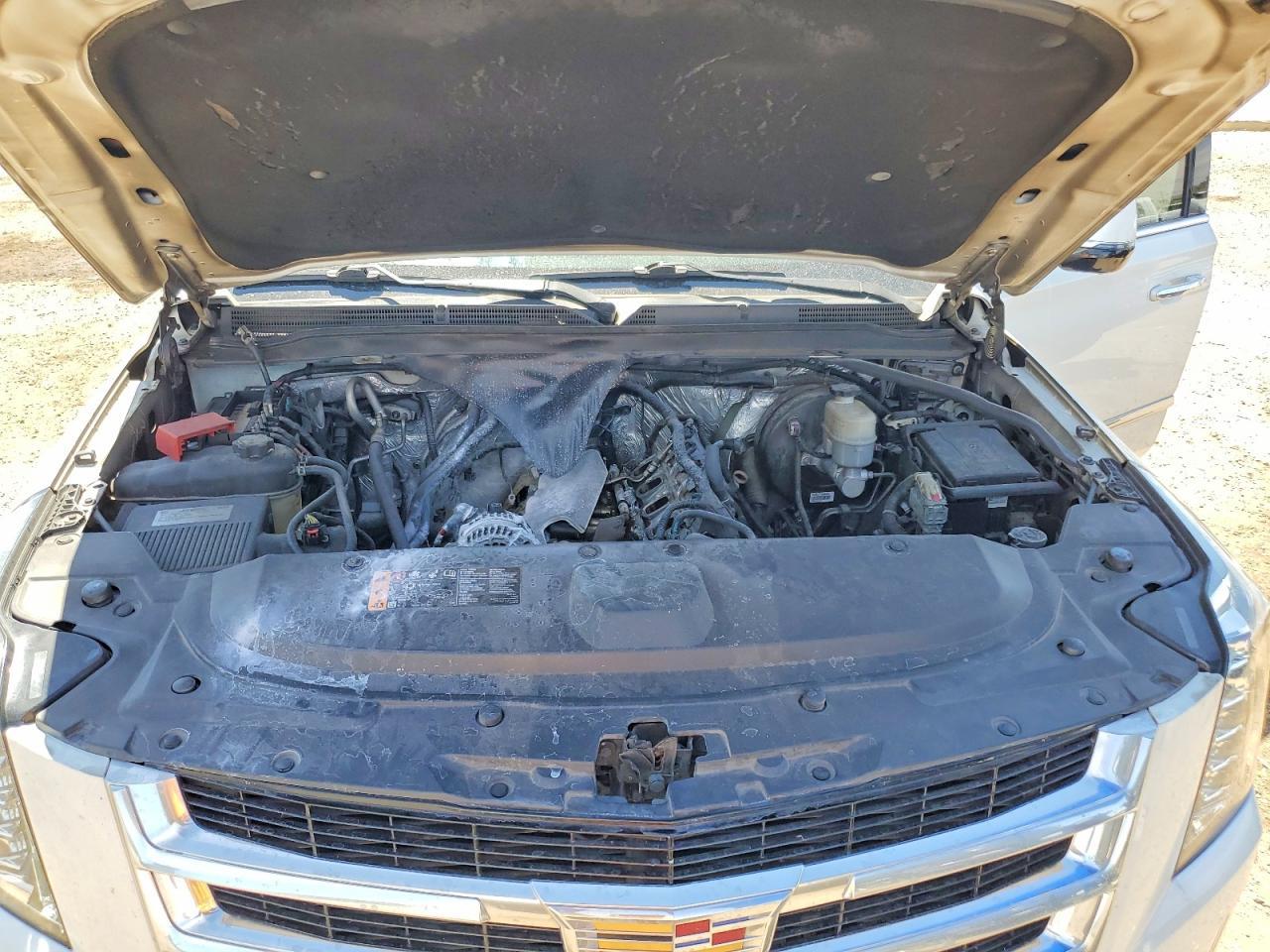 2017 CADILLAC ESCALADE