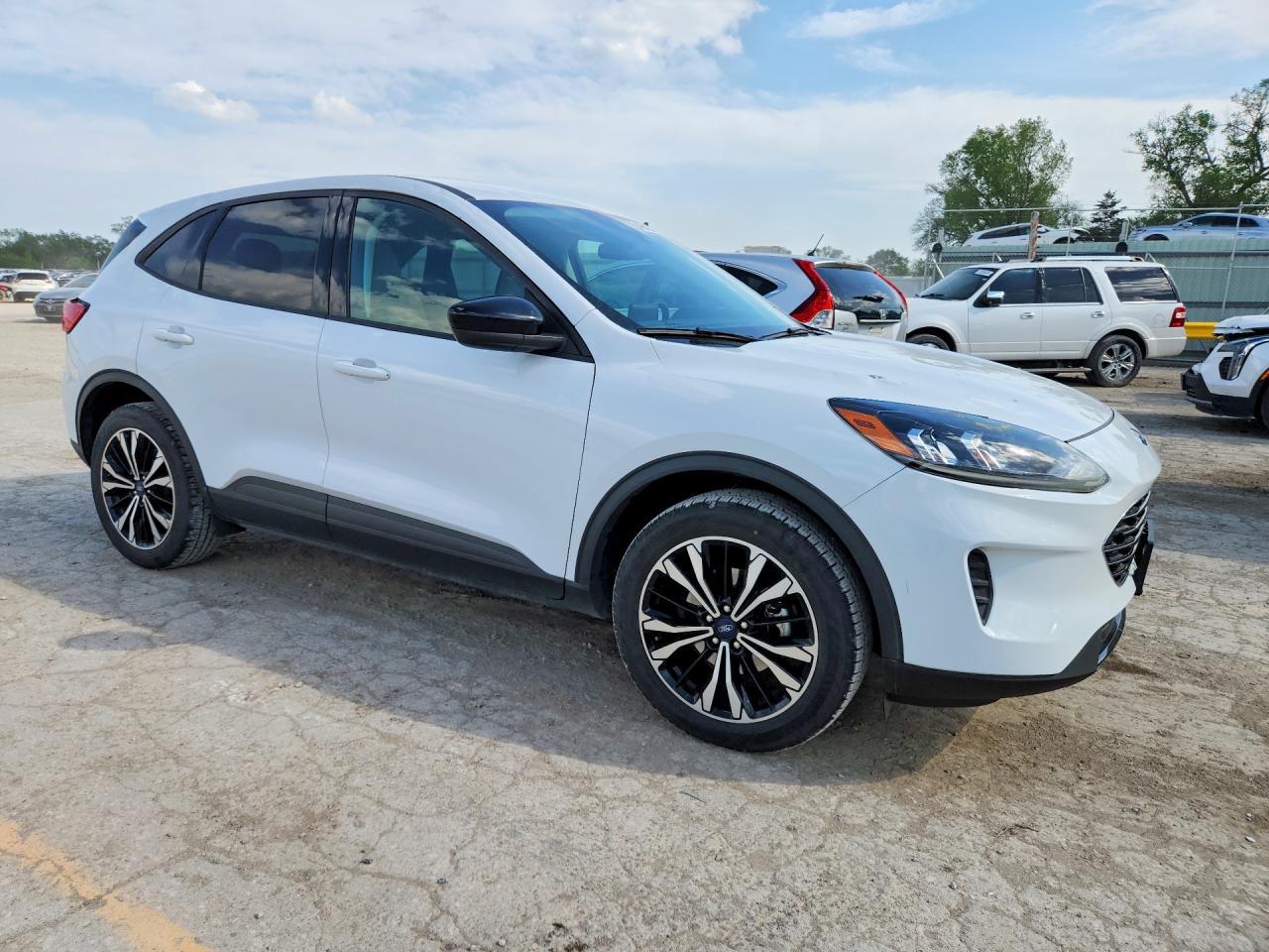 2022 FORD ESCAPE