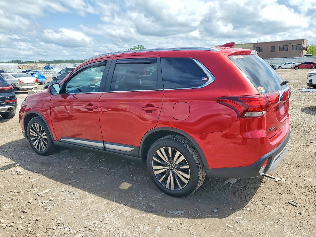 2019 MITSUBISHI outlander