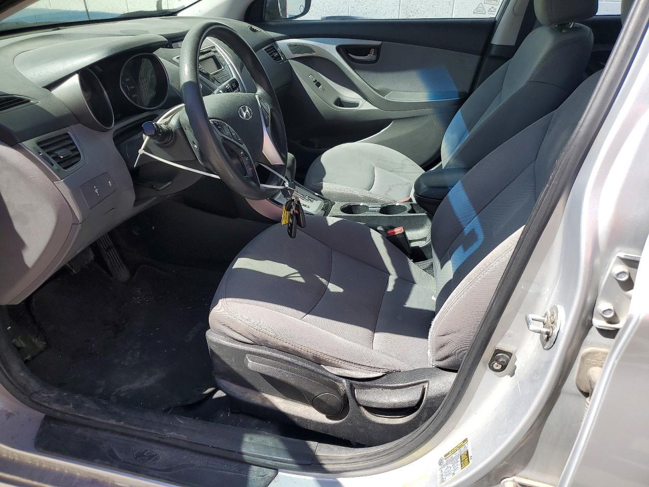 2011 HYUNDAI ELANTRA