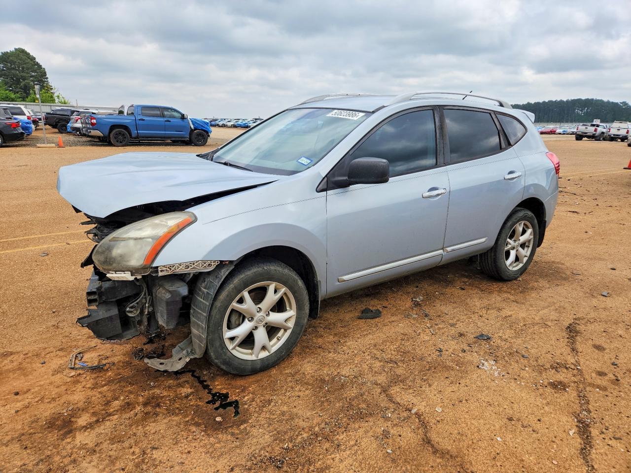 2015 NISSAN ROGUE