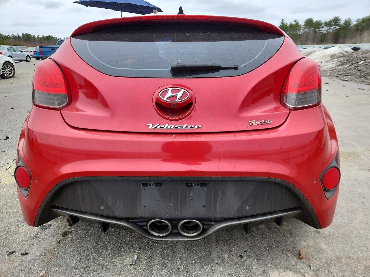 2013 HYUNDAI VELOSTER