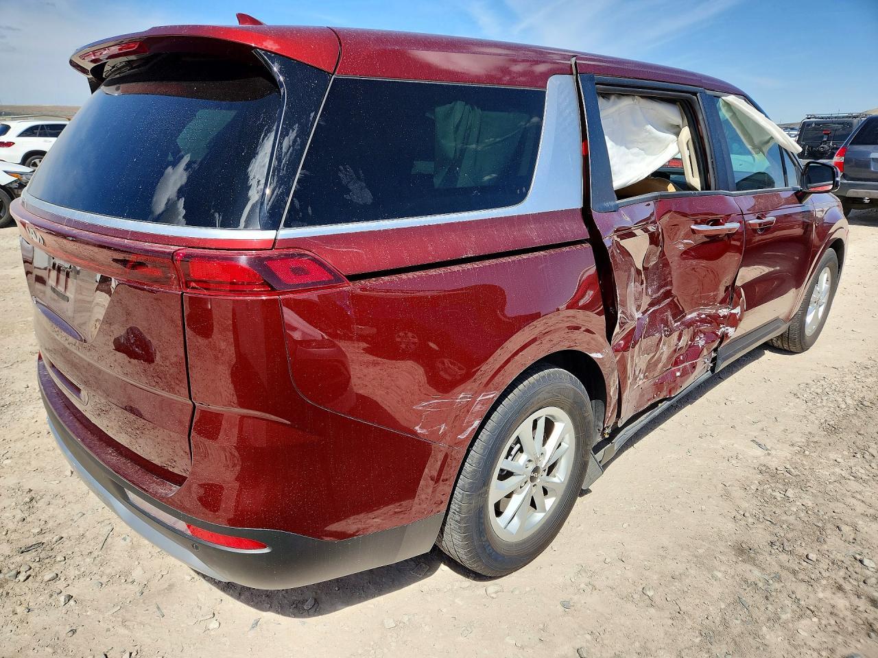 2024 KIA Carnival