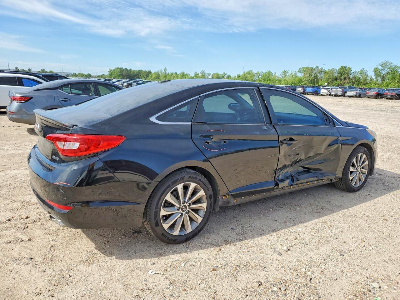 2016 HYUNDAI SONATA