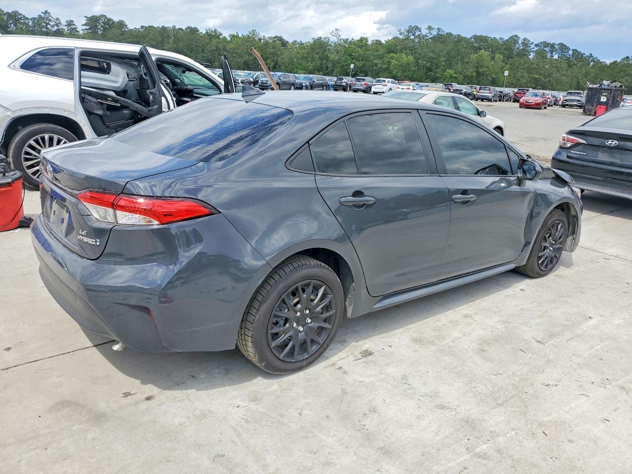 2023 TOYOTA COROLLA