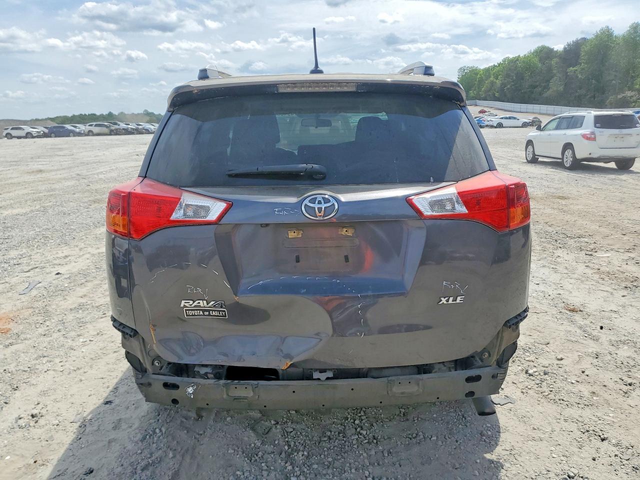 2015 TOYOTA RAV4