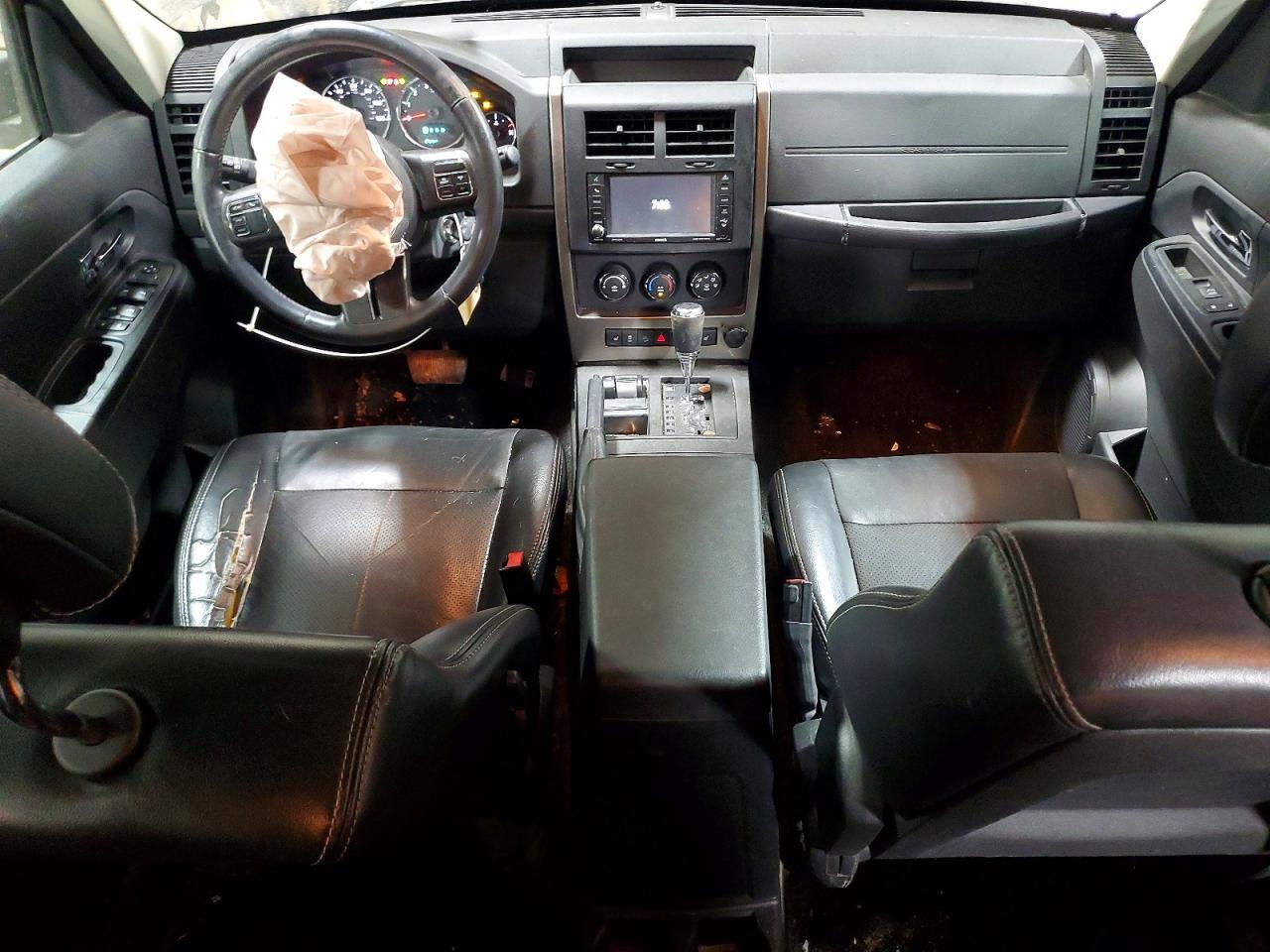 2012 JEEP Liberty
