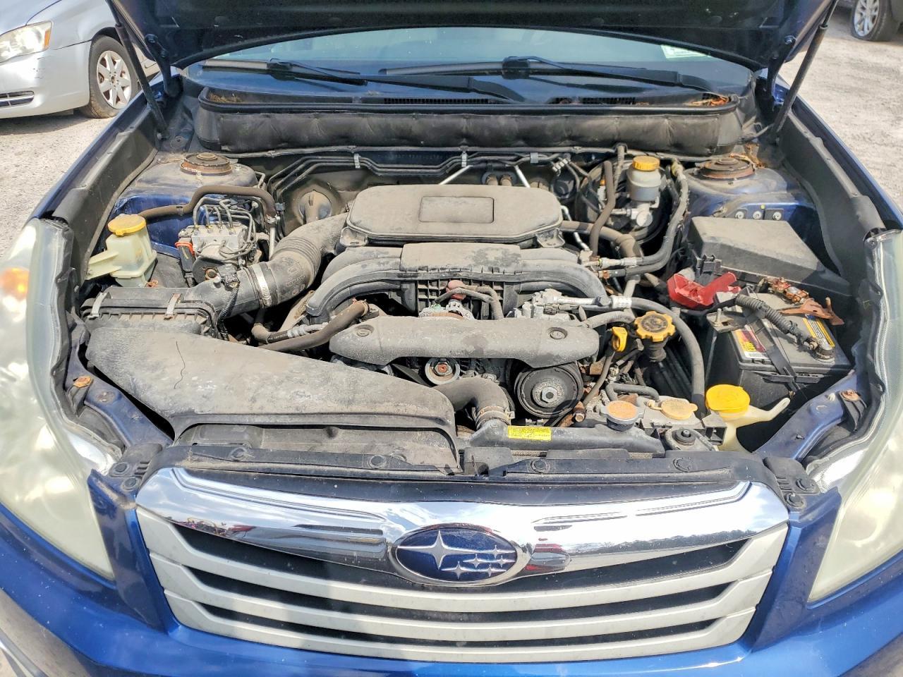 2011 SUBARU Outback