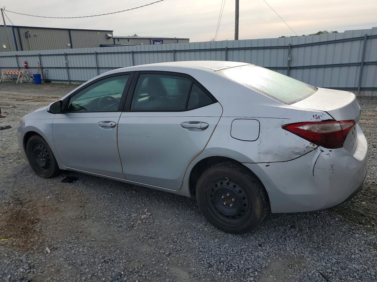2016 TOYOTA COROLLA