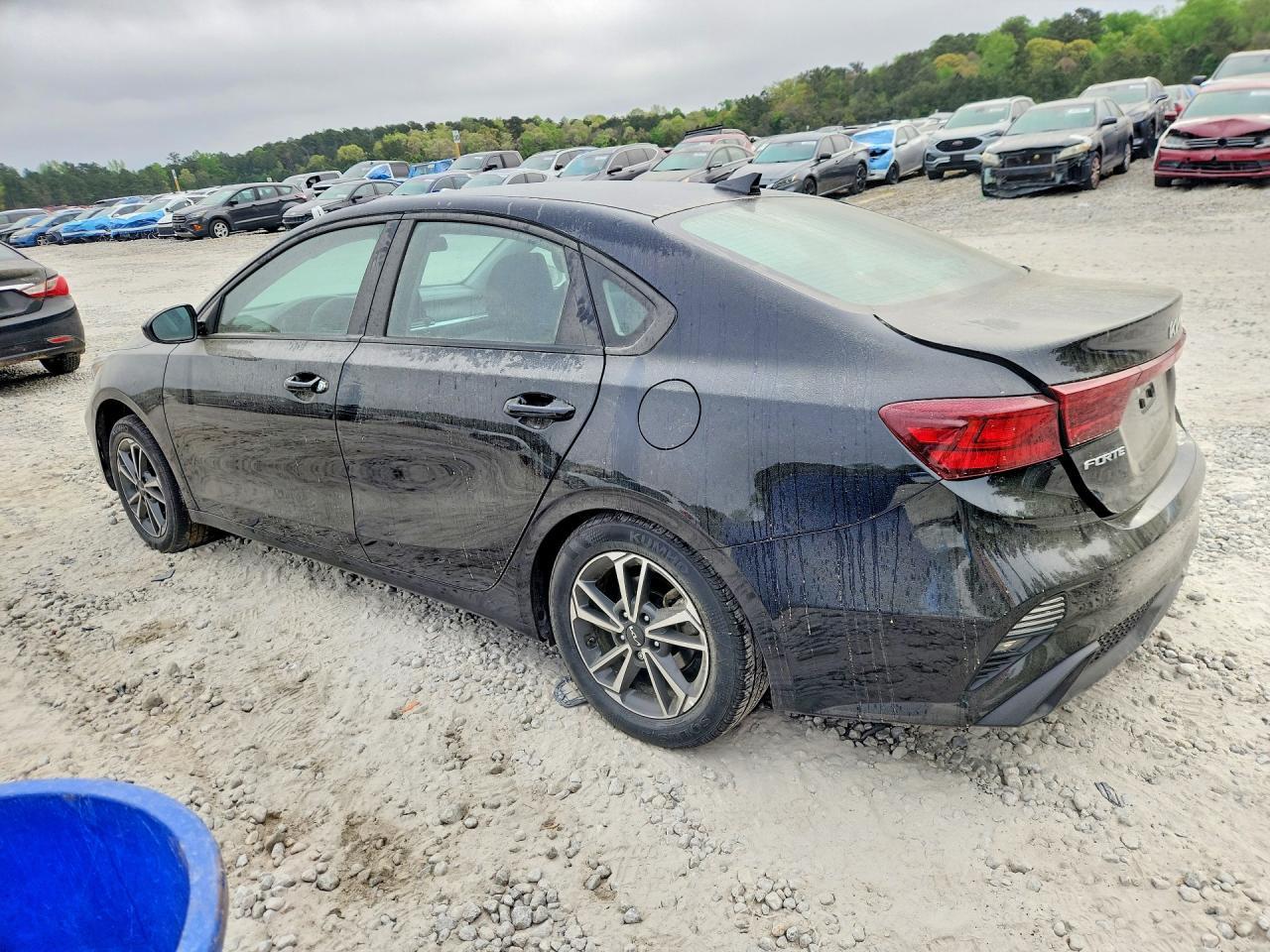 2023 KIA FORTE