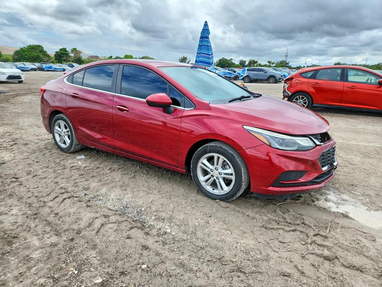 2017 CHEVROLET CRUZE