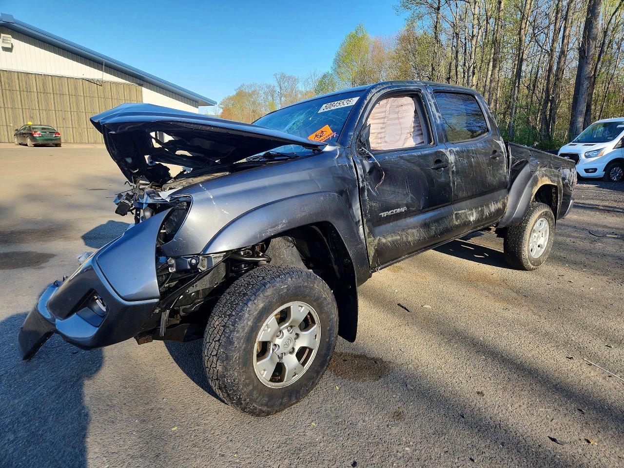 2014 TOYOTA TACOMA