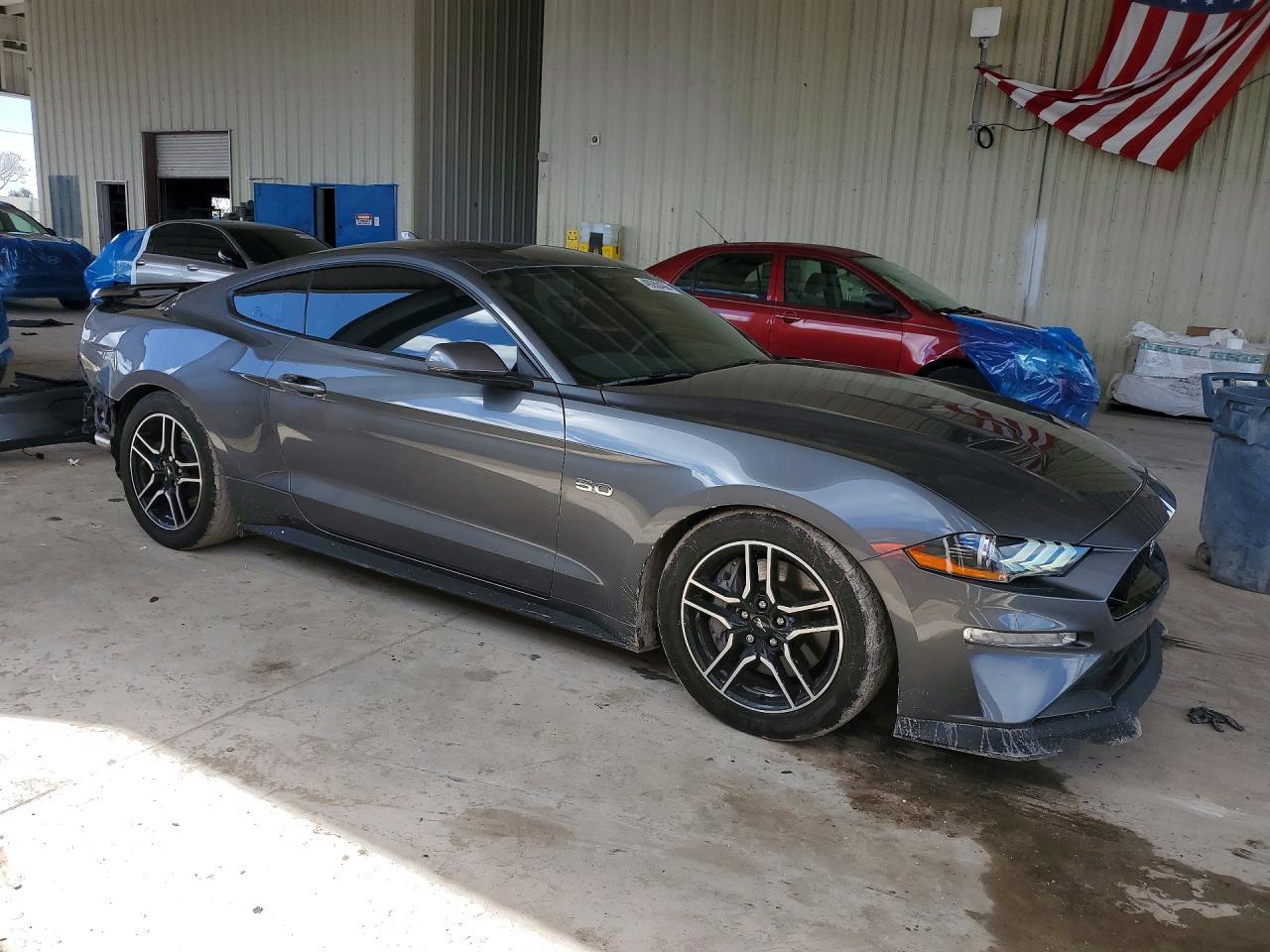 2022 FORD MUSTANG