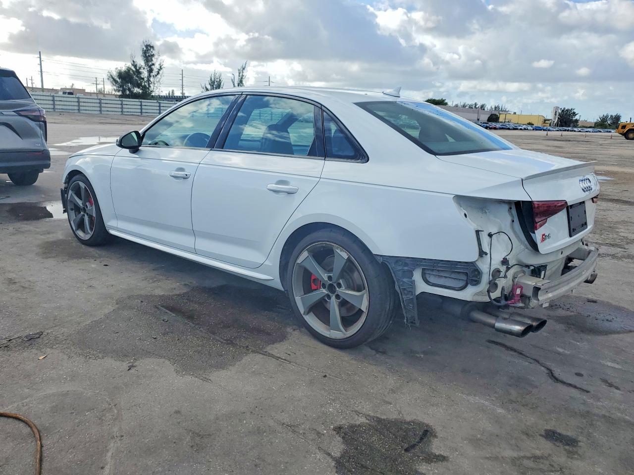 2019 AUDI S4