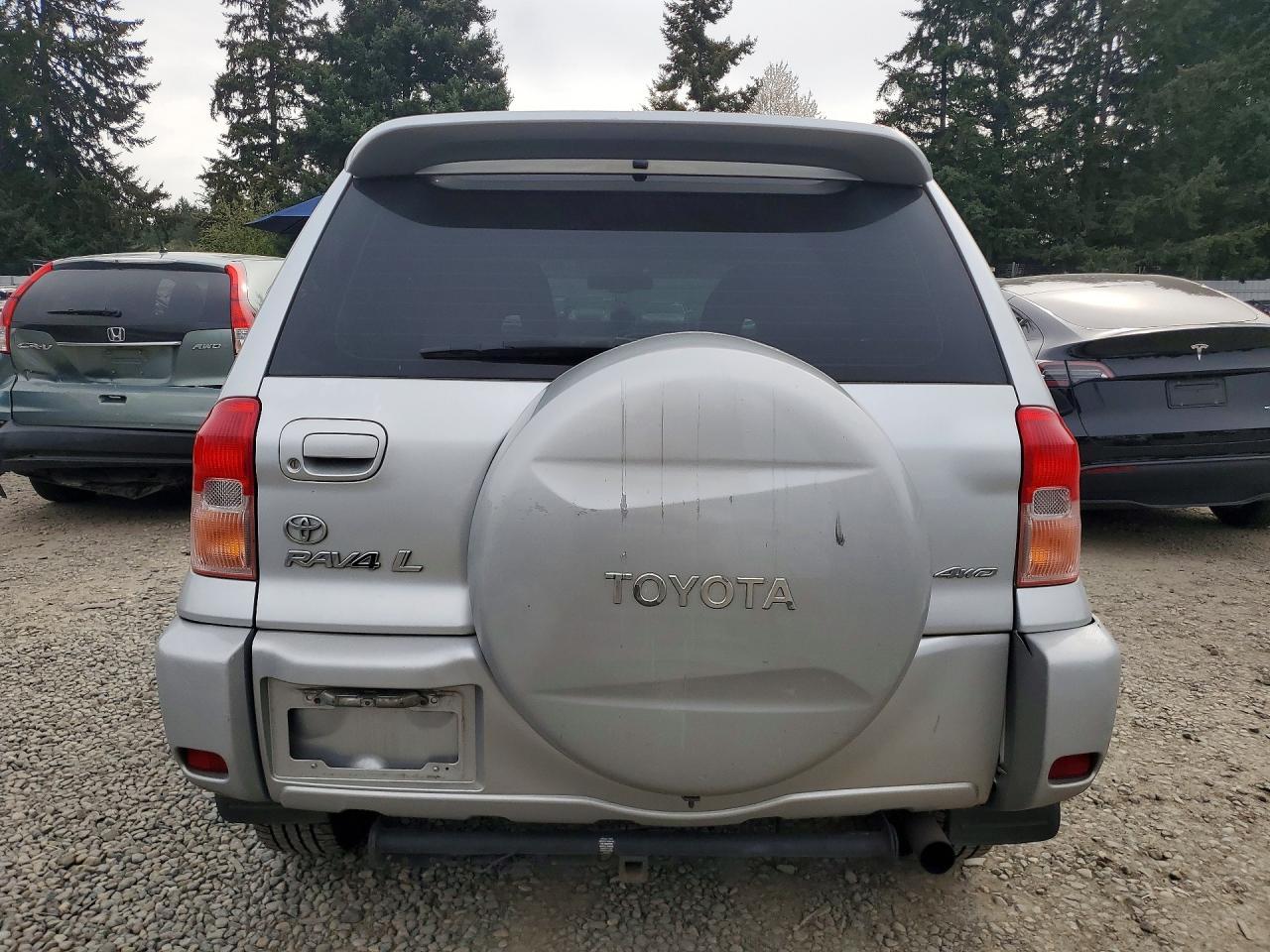2002 TOYOTA RAV4