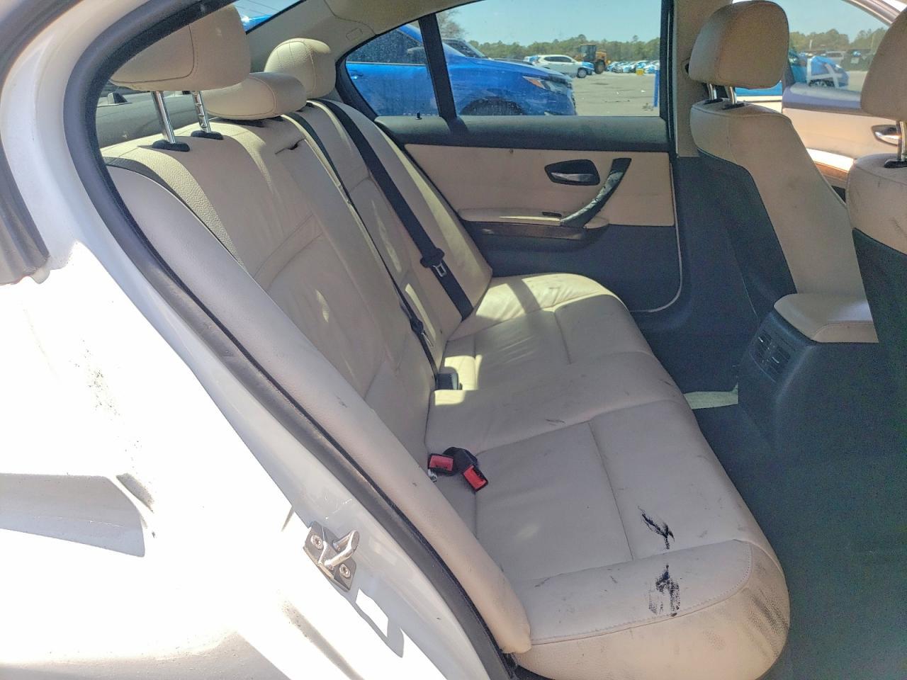 2010 BMW 3 SERIES