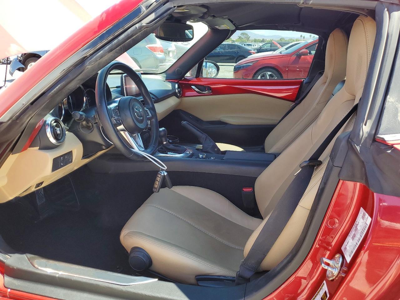 2017 MAZDA MX-5 Miata