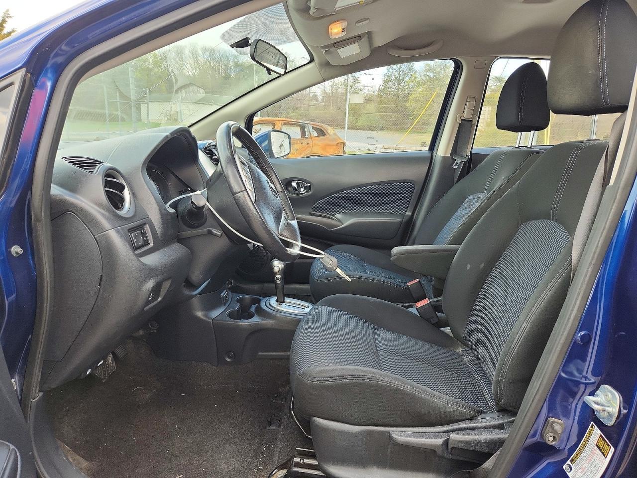 2017 NISSAN Versa Note