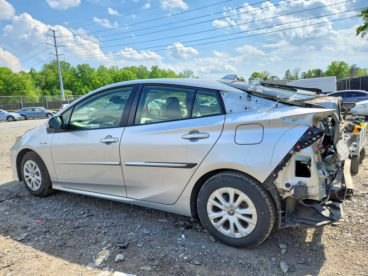 2021 TOYOTA PRIUS