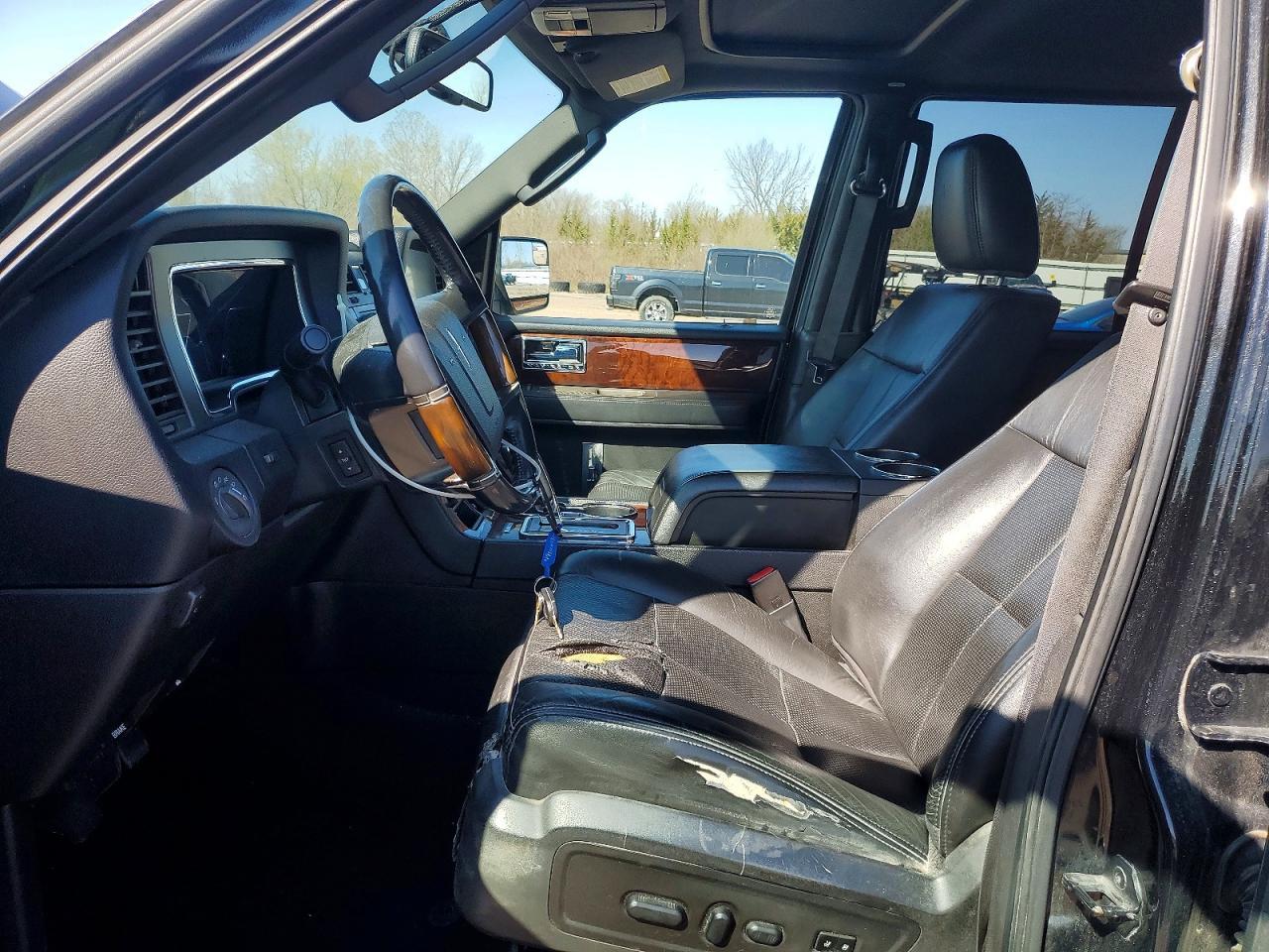 2013 LINCOLN Navigator