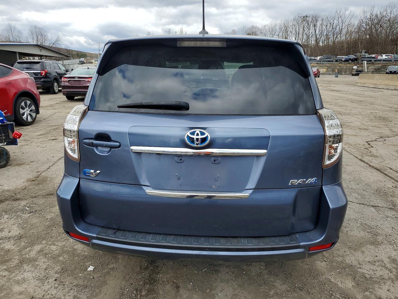 2012 TOYOTA RAV4