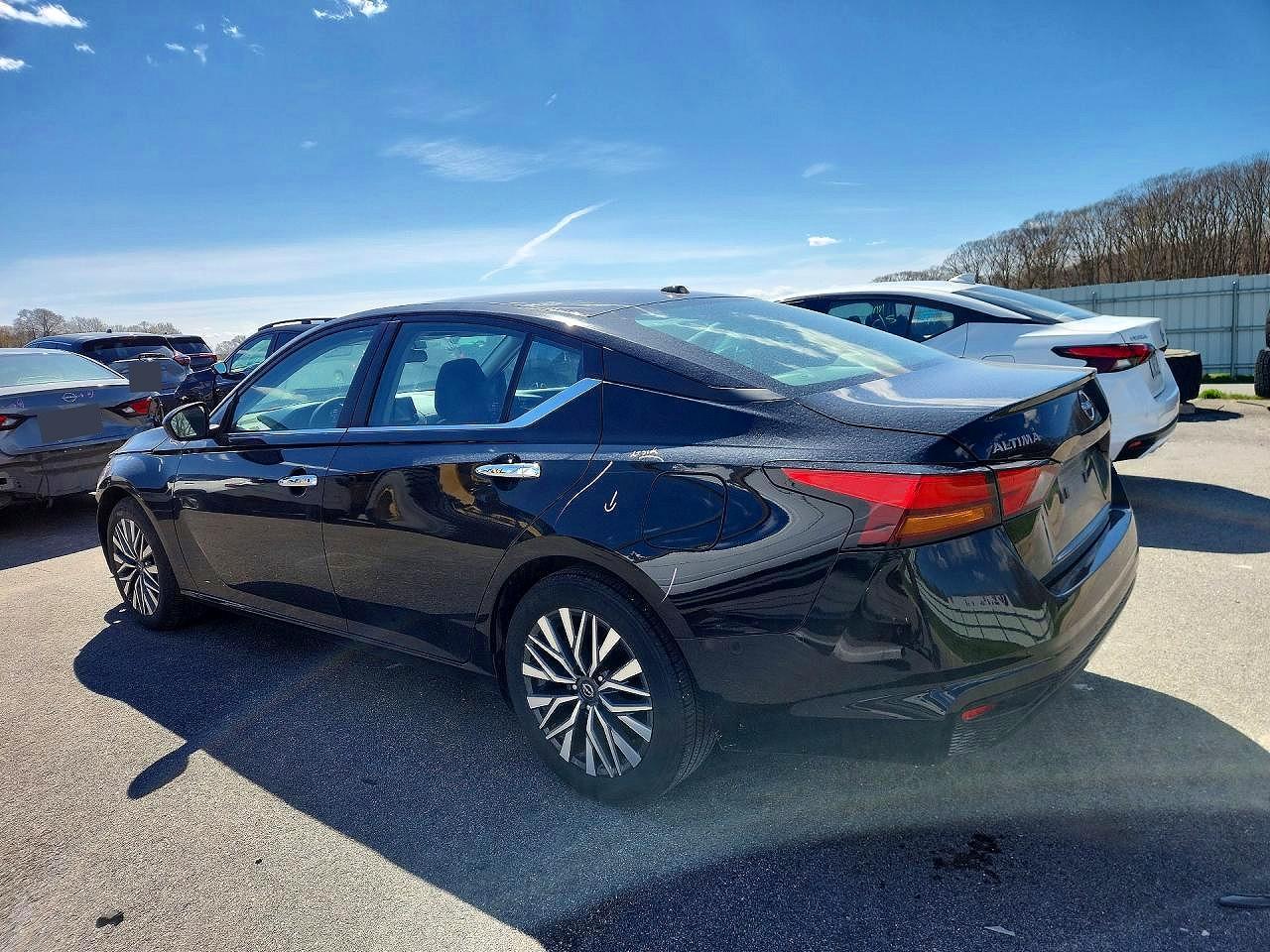 2025 NISSAN ALTIMA